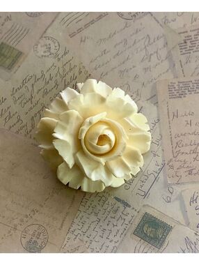 Vintage Carved Cream Lucite Dimensional Rose Brooch Pin
